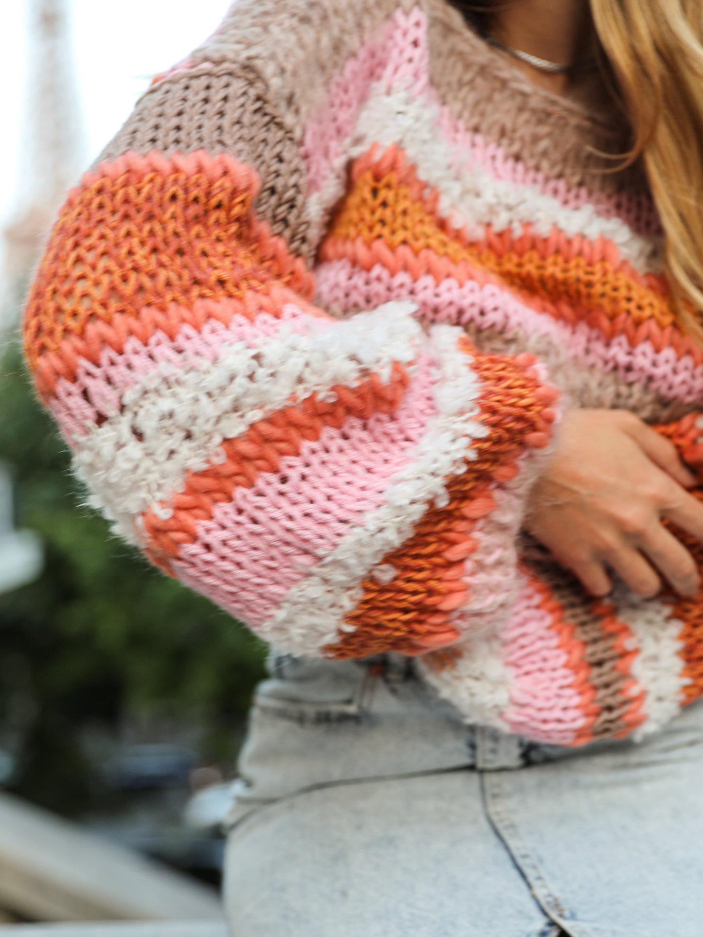 "Eloise" Pull court tricoté pour fille
